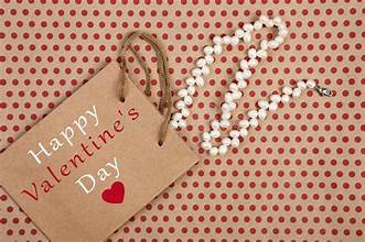 Love is in the AIR! ShopFabulux is here to celebrate Valentines Day with you!